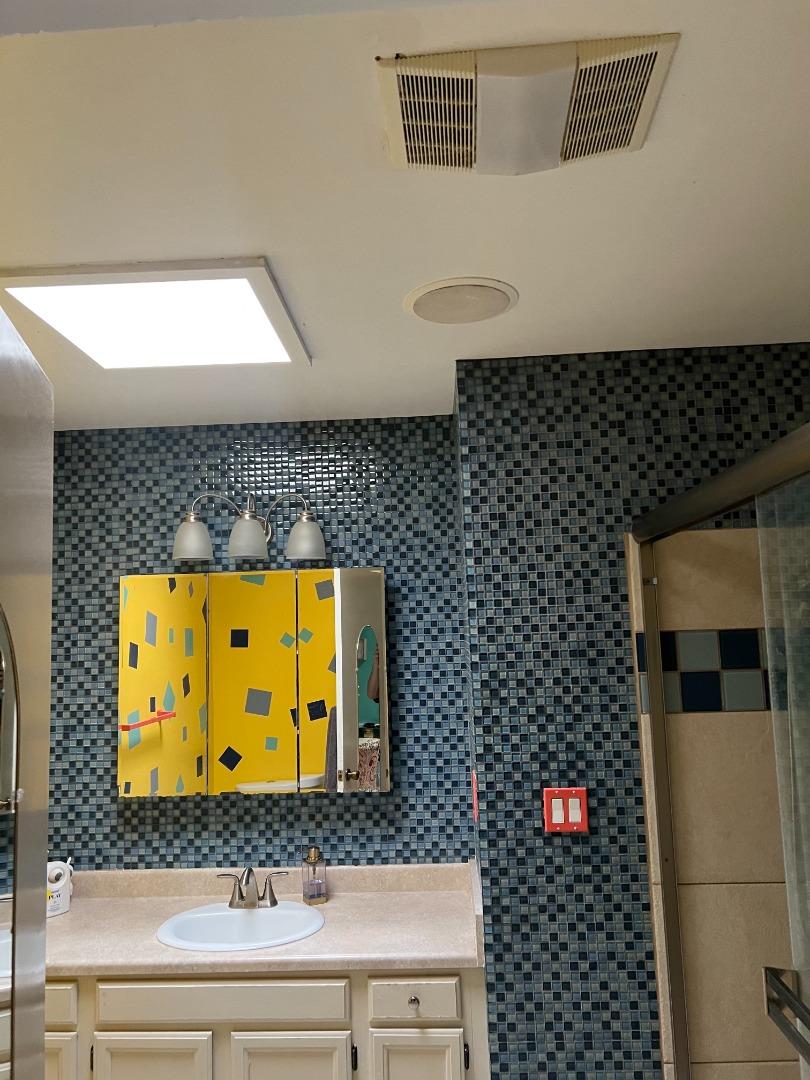 Detail Gallery Image 20 of 48 For 23799 Monterey Salinas Hwy #20,  Salinas,  CA 93908 - 2 Beds | 2 Baths