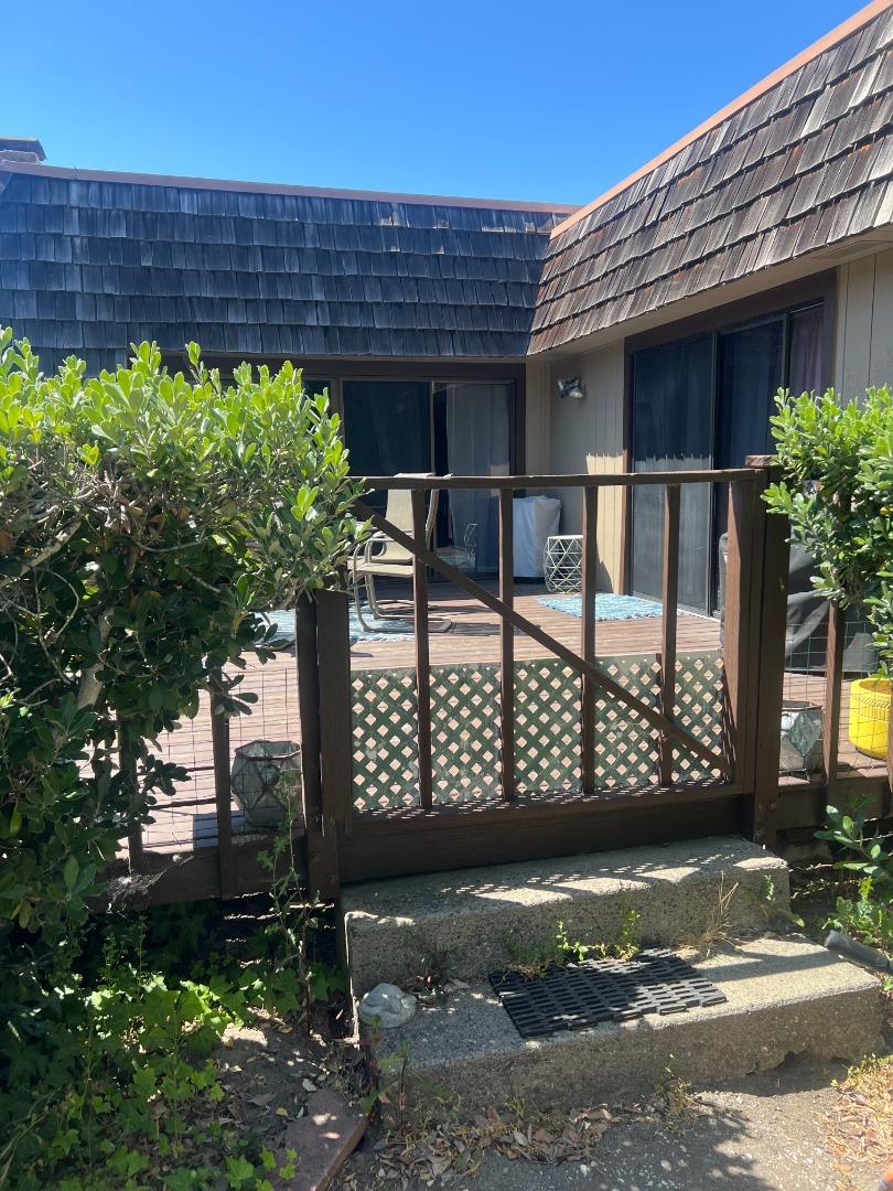 Detail Gallery Image 27 of 48 For 23799 Monterey Salinas Hwy #20,  Salinas,  CA 93908 - 2 Beds | 2 Baths