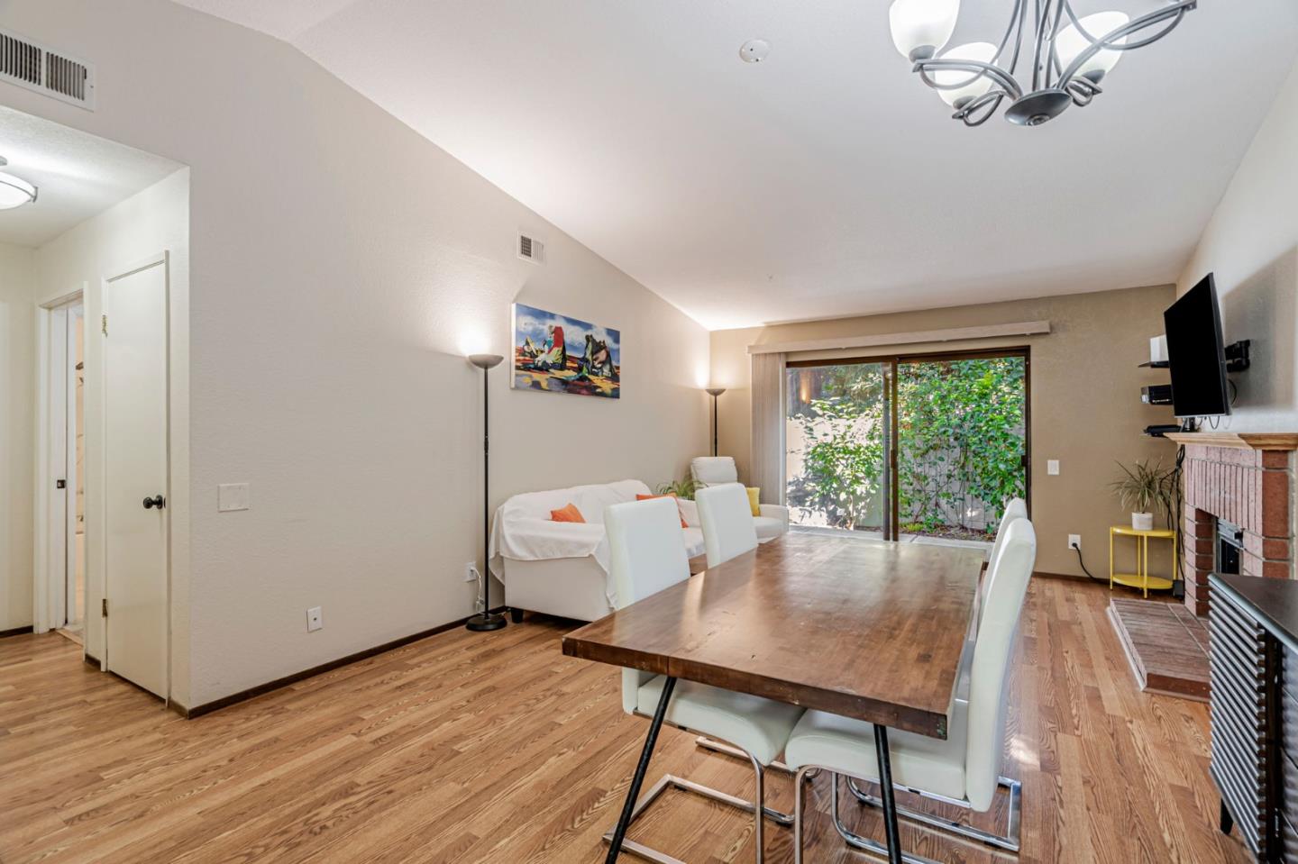 Detail Gallery Image 17 of 34 For 5022 Treaty Ct, San Jose,  CA 95136 - 2 Beds | 2 Baths