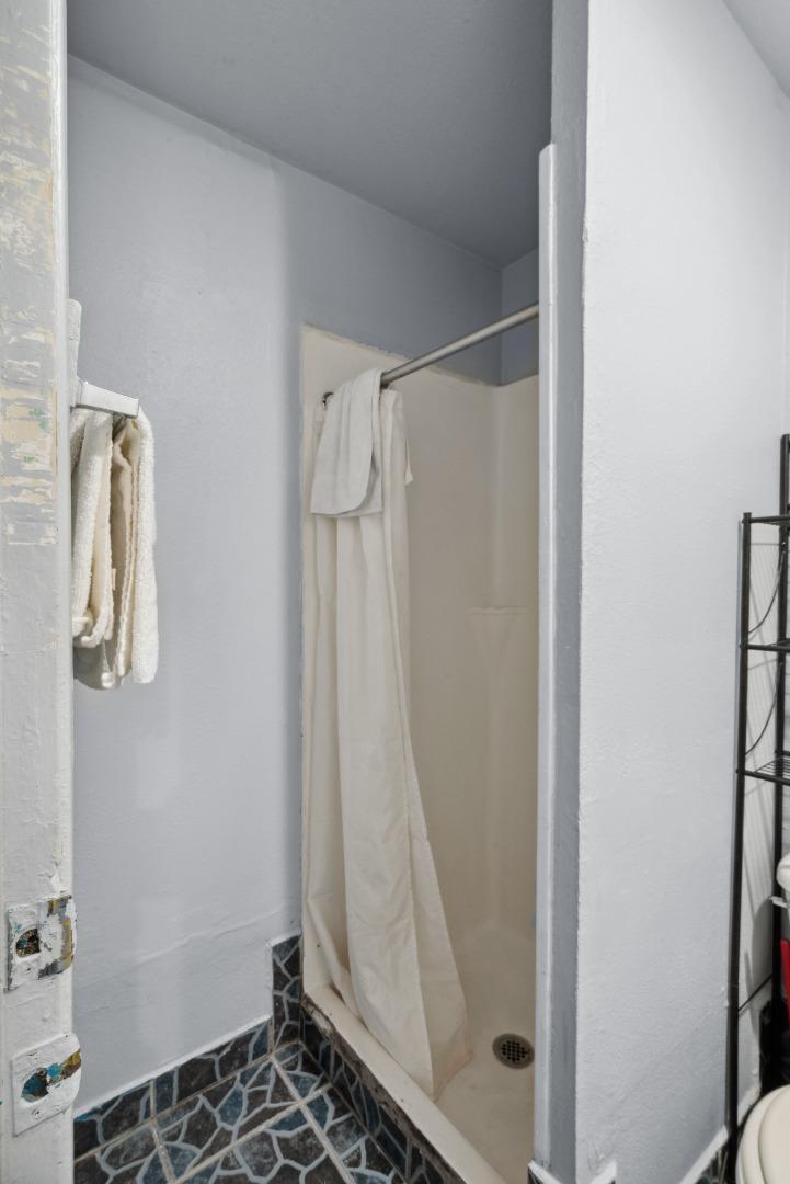 Detail Gallery Image 25 of 40 For 839 Isabella St, Oakland,  CA 94607 - – Beds | – Baths