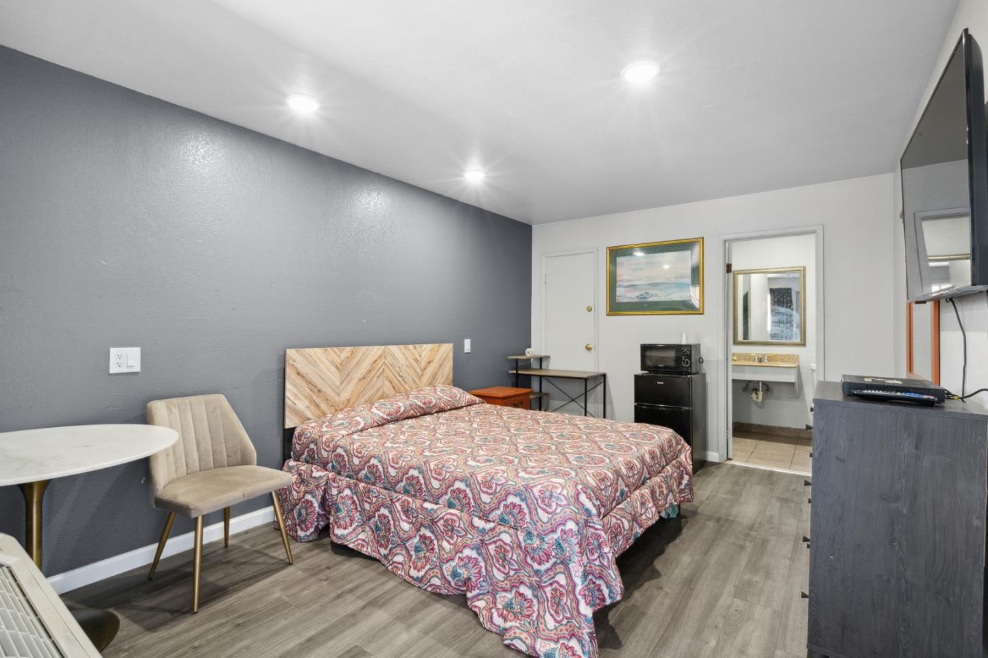 Detail Gallery Image 26 of 40 For 839 Isabella St, Oakland,  CA 94607 - – Beds | – Baths