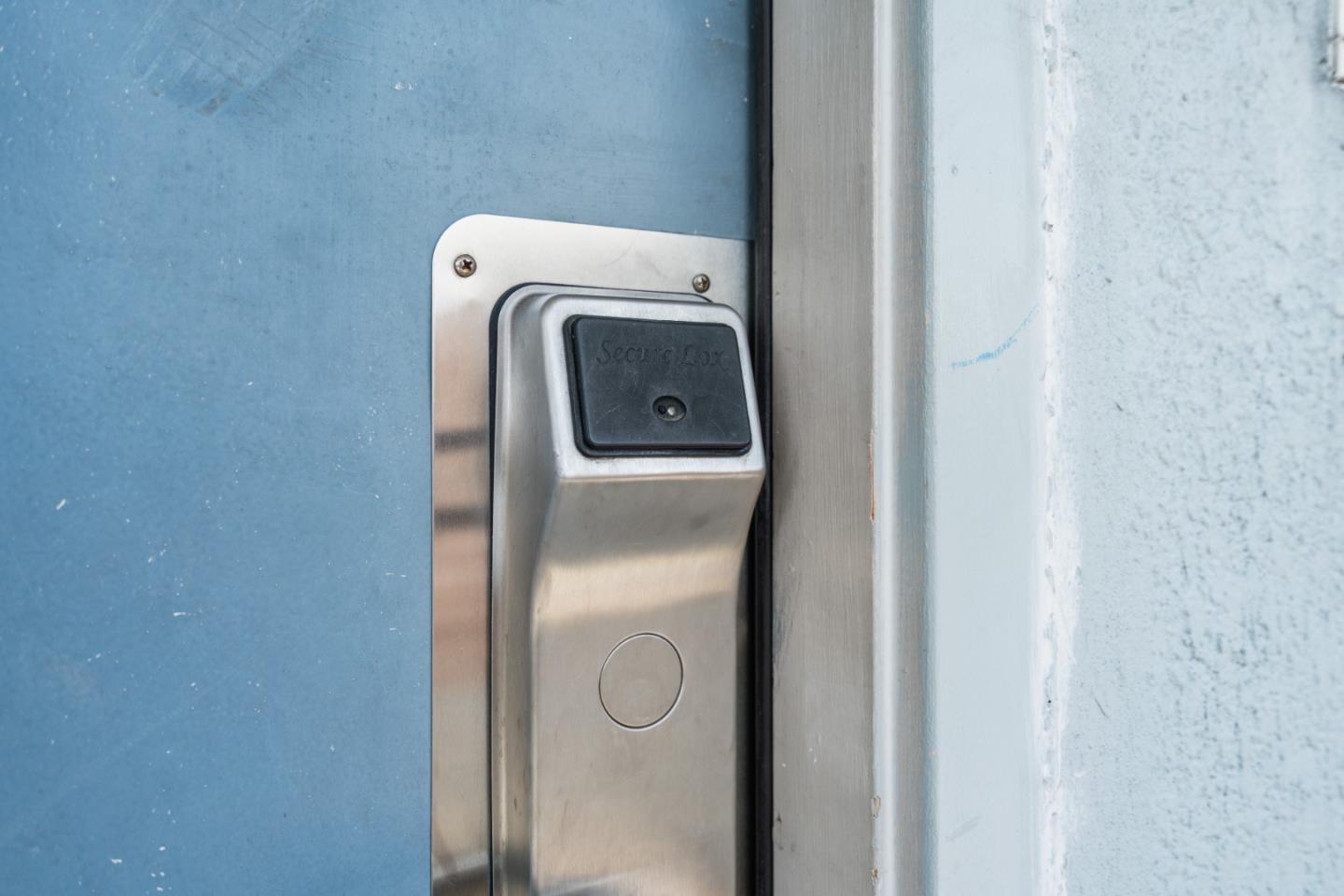 Detail Gallery Image 28 of 40 For 839 Isabella St, Oakland,  CA 94607 - – Beds | – Baths