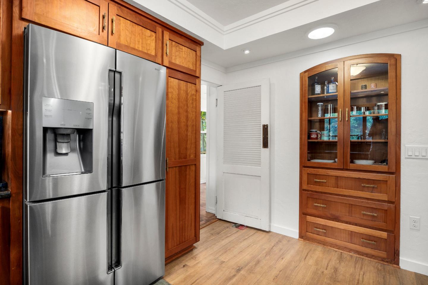 Detail Gallery Image 14 of 52 For 122 Strawberry Canyon Rd, Royal Oaks,  CA 95076 - 2 Beds | 1 Baths