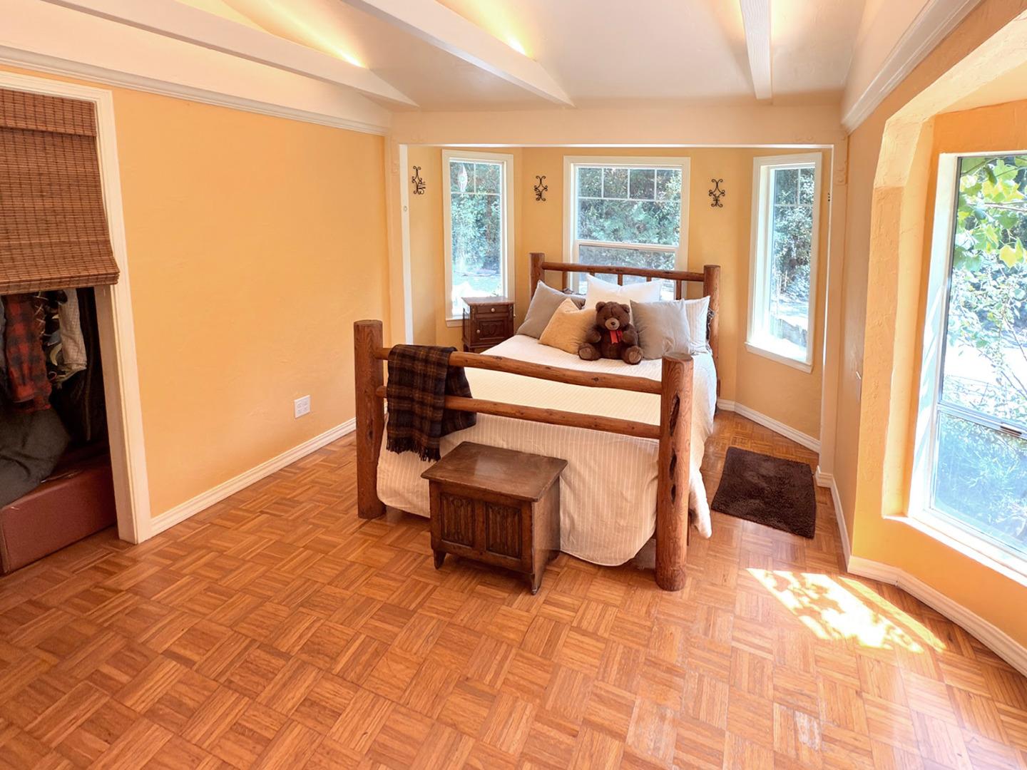 Detail Gallery Image 19 of 52 For 122 Strawberry Canyon Rd, Royal Oaks,  CA 95076 - 2 Beds | 1 Baths