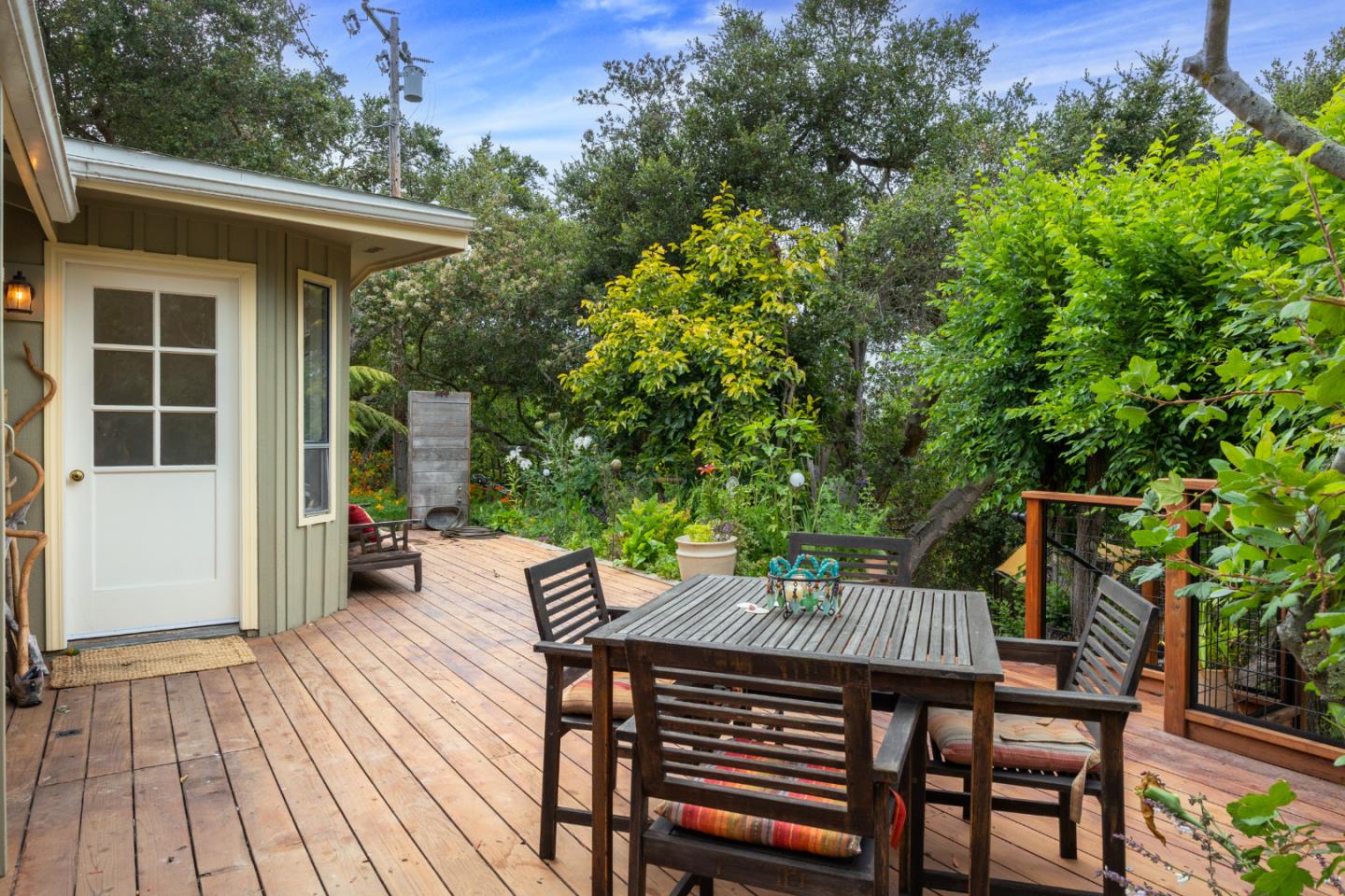 Detail Gallery Image 27 of 52 For 122 Strawberry Canyon Rd, Royal Oaks,  CA 95076 - 2 Beds | 1 Baths