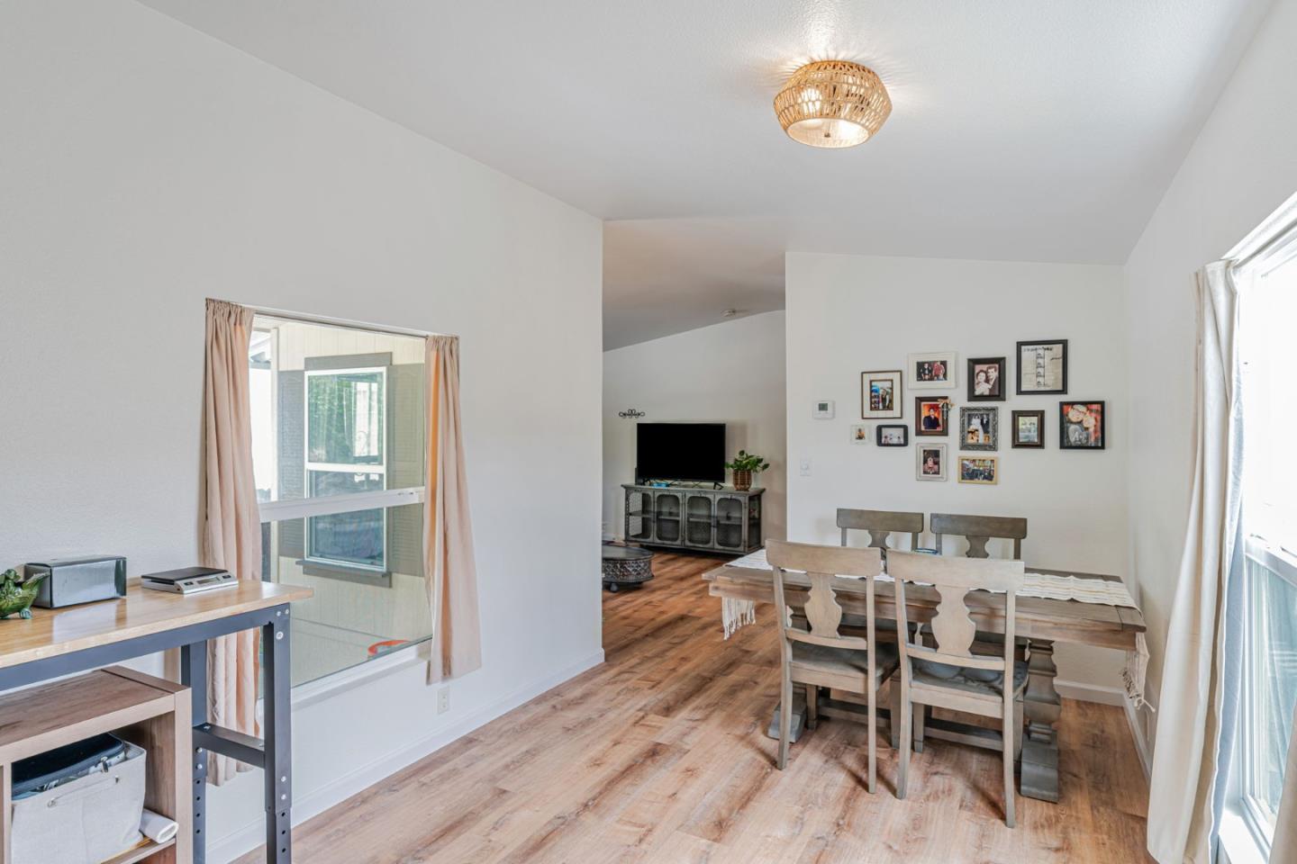 Detail Gallery Image 14 of 34 For 356 Reservation Rd #90,  Marina,  CA 93933 - 2 Beds | 2 Baths