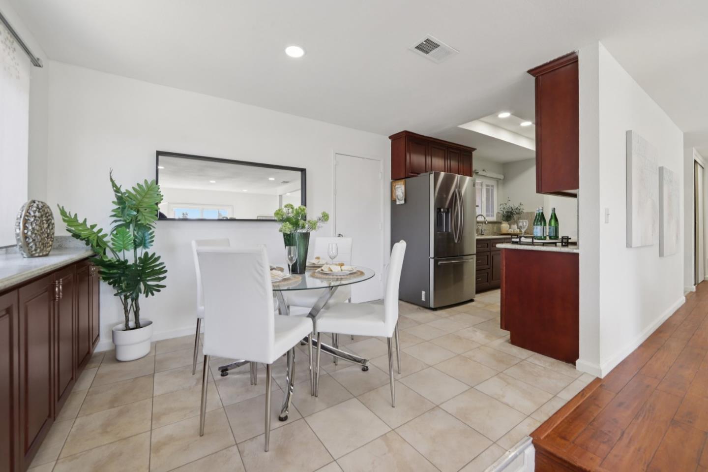 Detail Gallery Image 15 of 58 For 2995 Pettigrew Ct, San Jose,  CA 95148 - 3 Beds | 2 Baths
