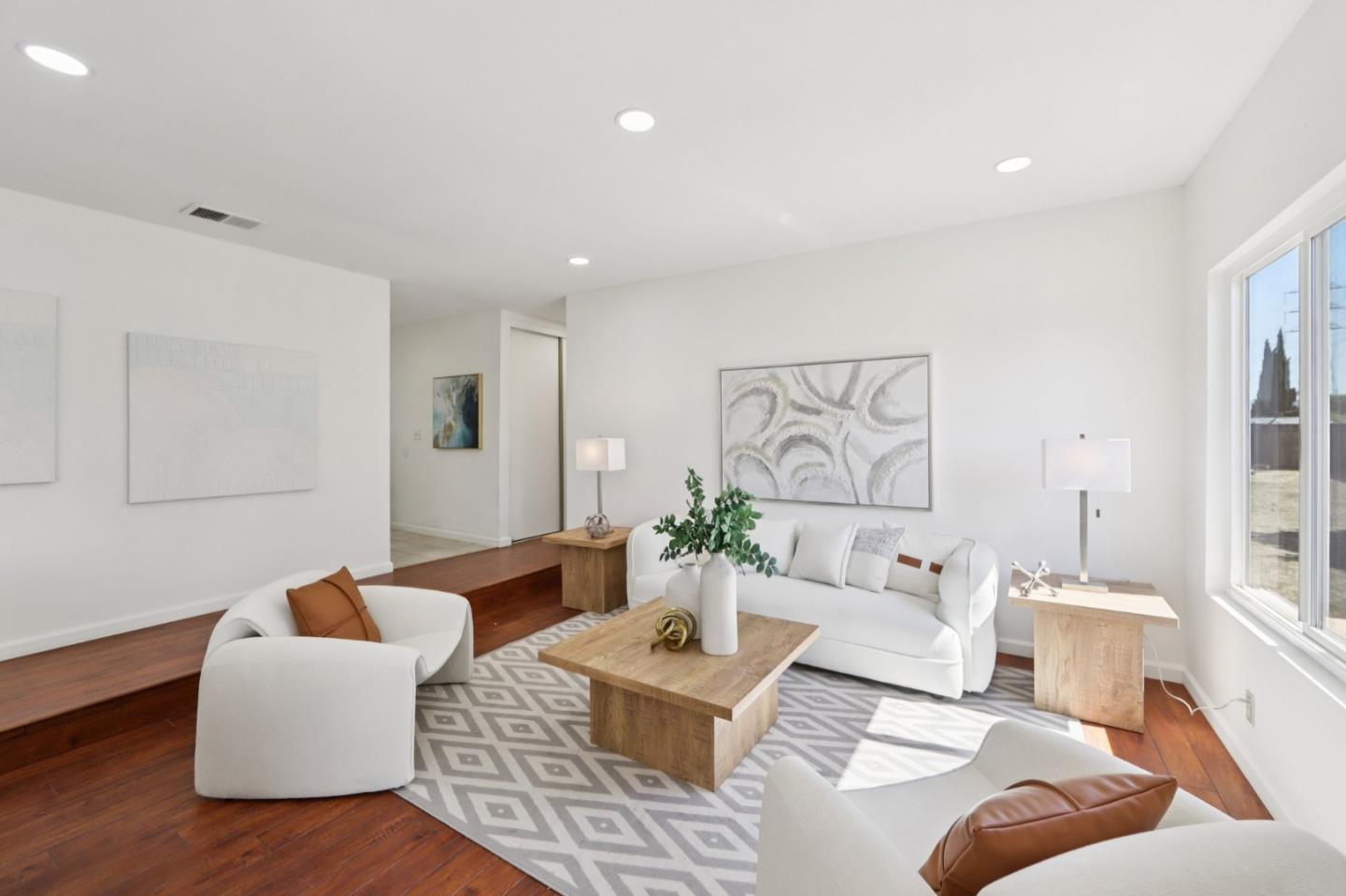 Detail Gallery Image 3 of 58 For 2995 Pettigrew Ct, San Jose,  CA 95148 - 3 Beds | 2 Baths
