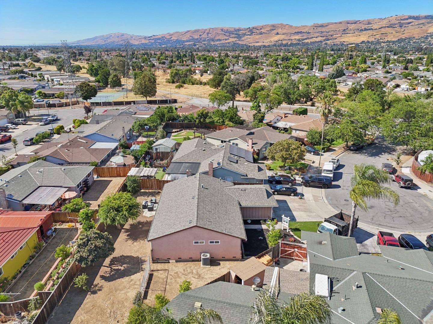 Detail Gallery Image 52 of 58 For 2995 Pettigrew Ct, San Jose,  CA 95148 - 3 Beds | 2 Baths