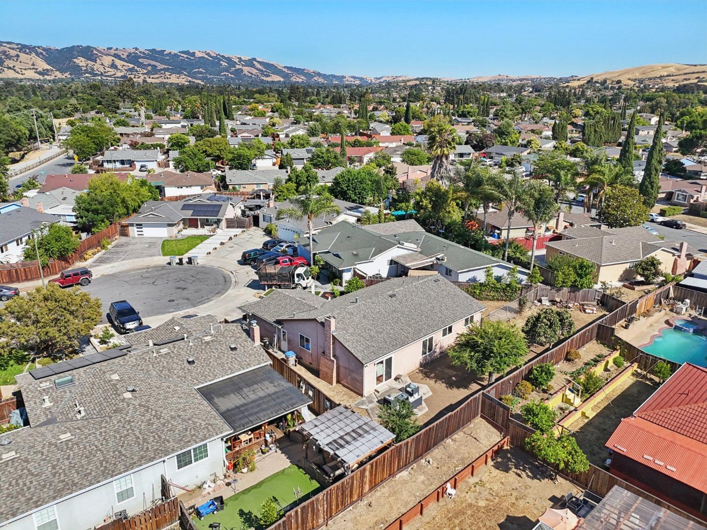 Detail Gallery Image 56 of 58 For 2995 Pettigrew Ct, San Jose,  CA 95148 - 3 Beds | 2 Baths