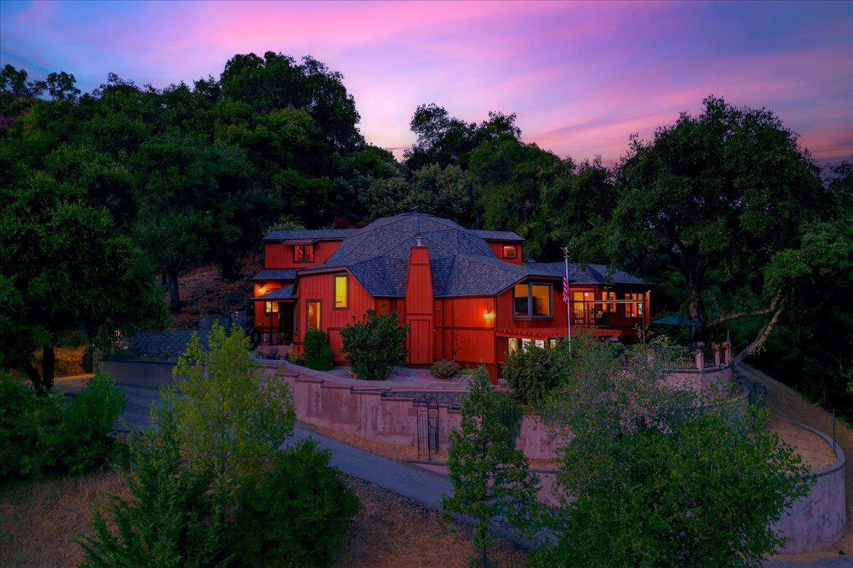 Detail Gallery Image 105 of 108 For 5224 Twin Falls Rd, Morgan Hill,  CA 95037 - 3 Beds | 2 Baths