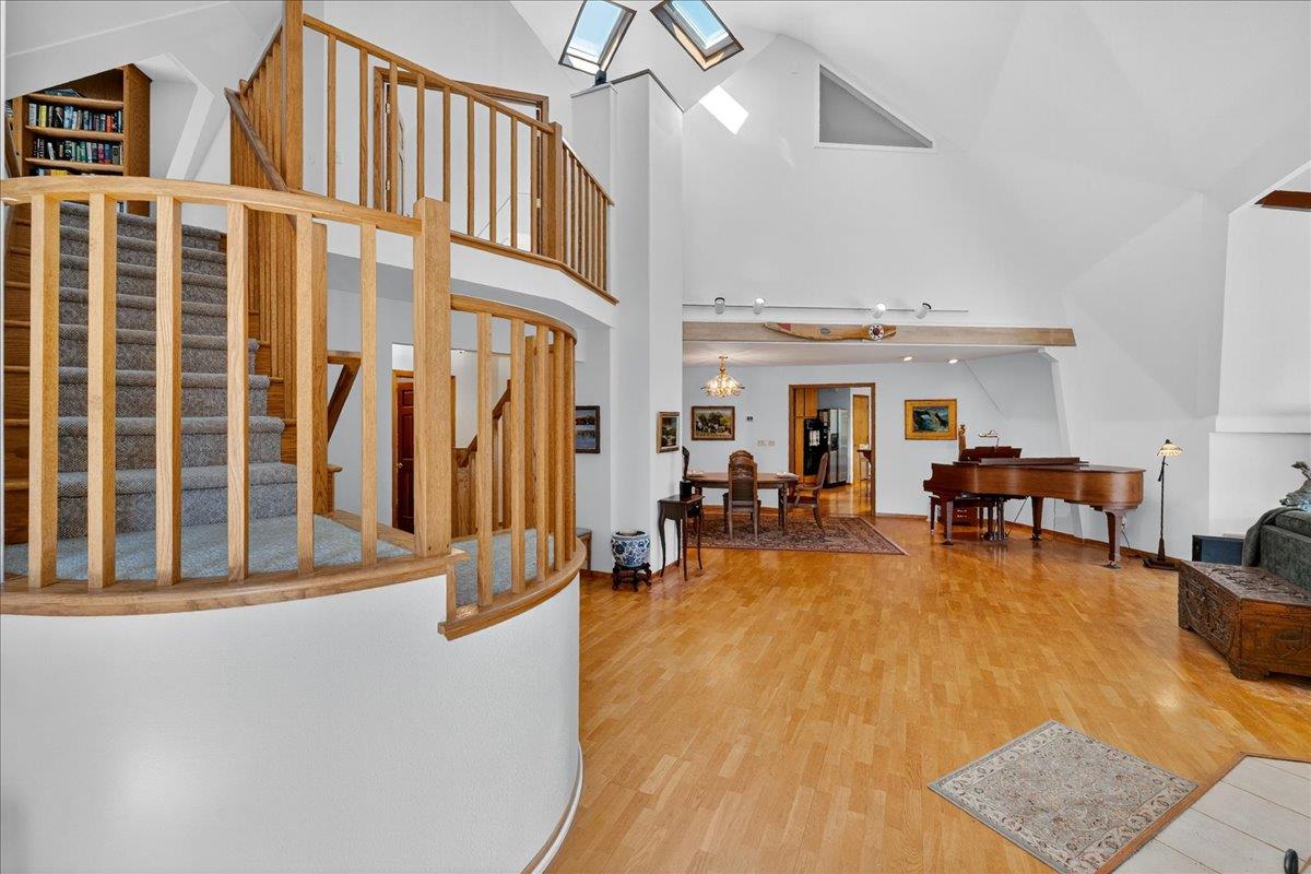 Detail Gallery Image 19 of 108 For 5224 Twin Falls Rd, Morgan Hill,  CA 95037 - 3 Beds | 2 Baths