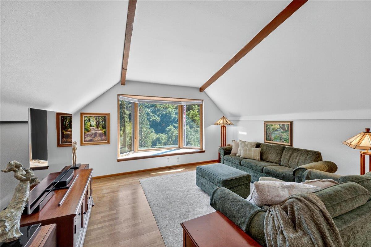 Detail Gallery Image 25 of 108 For 5224 Twin Falls Rd, Morgan Hill,  CA 95037 - 3 Beds | 2 Baths