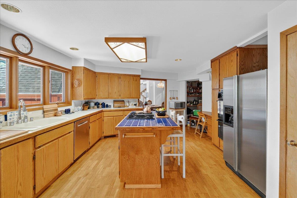 Detail Gallery Image 34 of 108 For 5224 Twin Falls Rd, Morgan Hill,  CA 95037 - 3 Beds | 2 Baths
