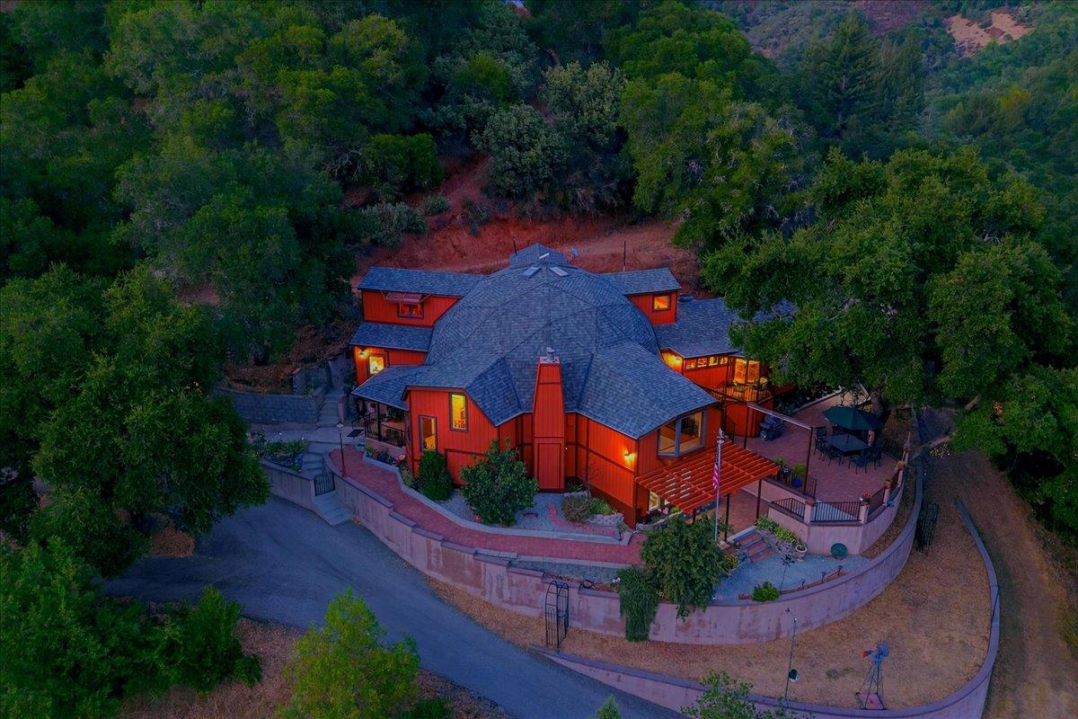 Detail Gallery Image 5 of 108 For 5224 Twin Falls Rd, Morgan Hill,  CA 95037 - 3 Beds | 2 Baths