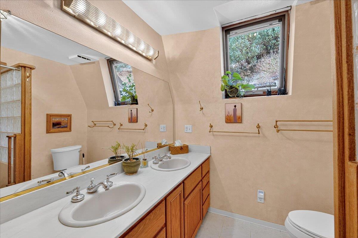 Detail Gallery Image 52 of 108 For 5224 Twin Falls Rd, Morgan Hill,  CA 95037 - 3 Beds | 2 Baths