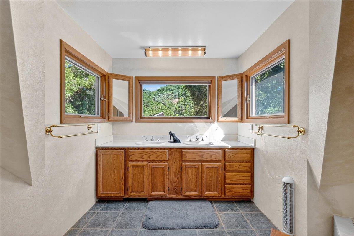 Detail Gallery Image 72 of 108 For 5224 Twin Falls Rd, Morgan Hill,  CA 95037 - 3 Beds | 2 Baths
