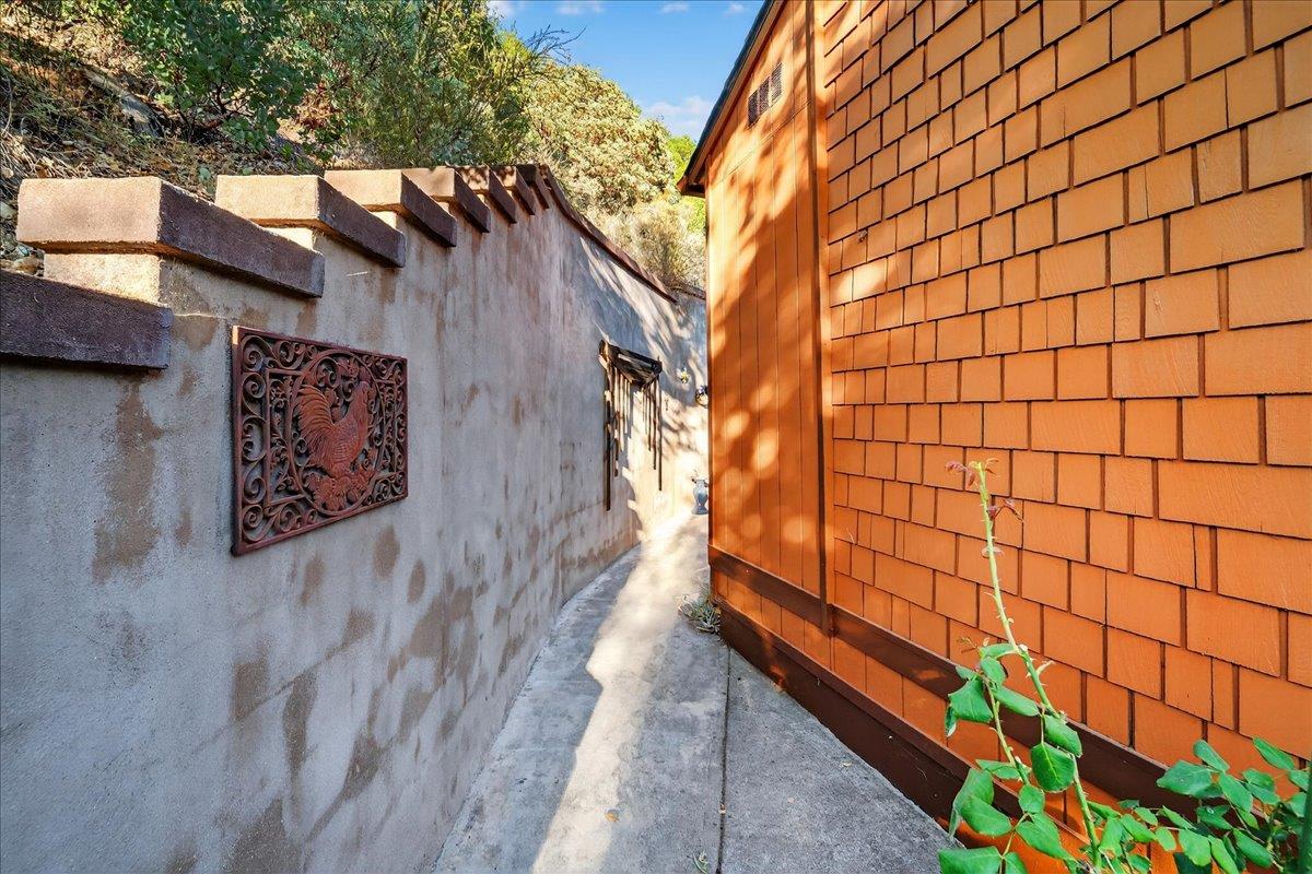 Detail Gallery Image 76 of 108 For 5224 Twin Falls Rd, Morgan Hill,  CA 95037 - 3 Beds | 2 Baths