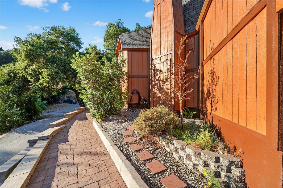 Detail Gallery Image 84 of 108 For 5224 Twin Falls Rd, Morgan Hill,  CA 95037 - 3 Beds | 2 Baths