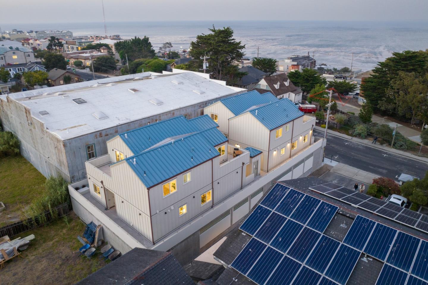 Detail Gallery Image 25 of 26 For 457 Wave St #1,  Monterey,  CA 93940 - 2 Beds | 1/1 Baths