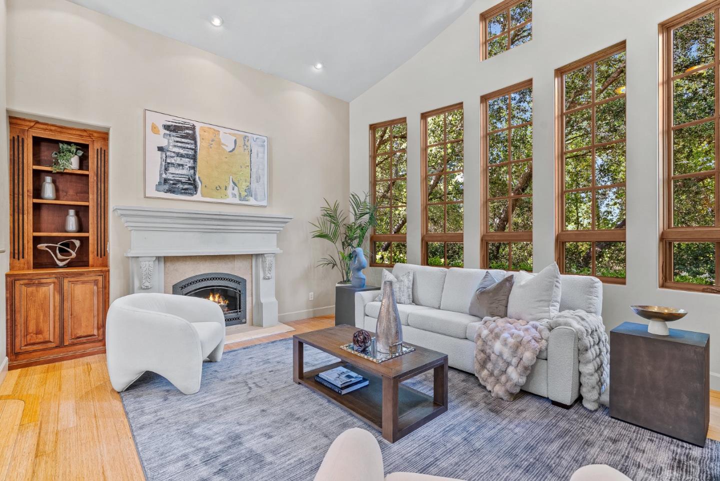 Detail Gallery Image 12 of 75 For 11860 Francemont Dr, Los Altos Hills,  CA 94022 - 7 Beds | 6 Baths