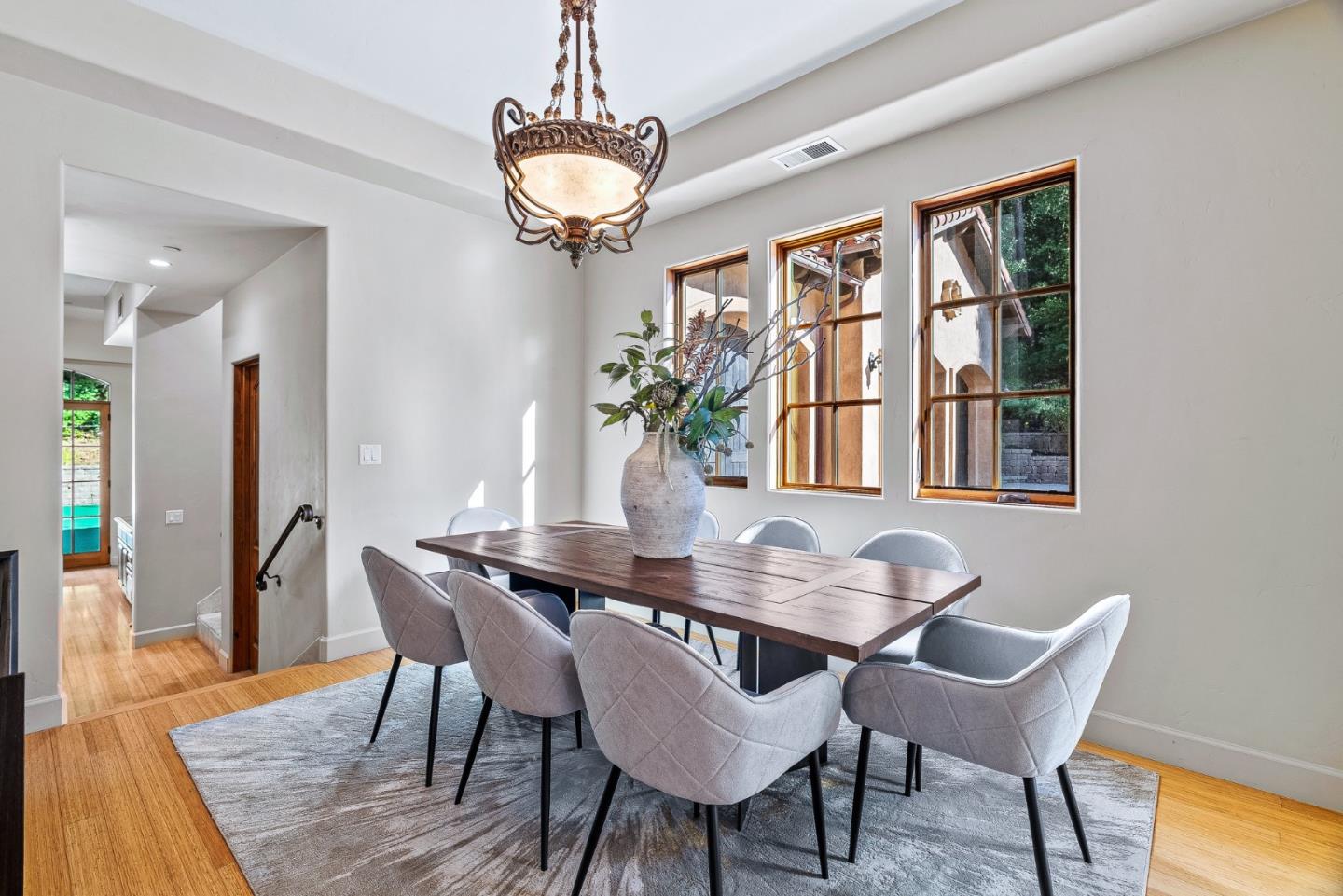 Detail Gallery Image 13 of 75 For 11860 Francemont Dr, Los Altos Hills,  CA 94022 - 7 Beds | 6 Baths