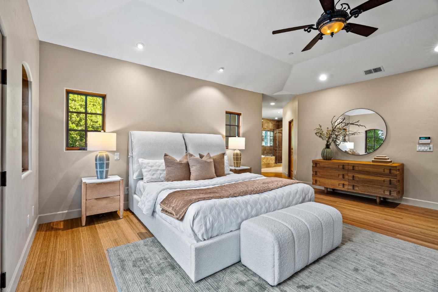 Detail Gallery Image 40 of 75 For 11860 Francemont Dr, Los Altos Hills,  CA 94022 - 7 Beds | 6 Baths