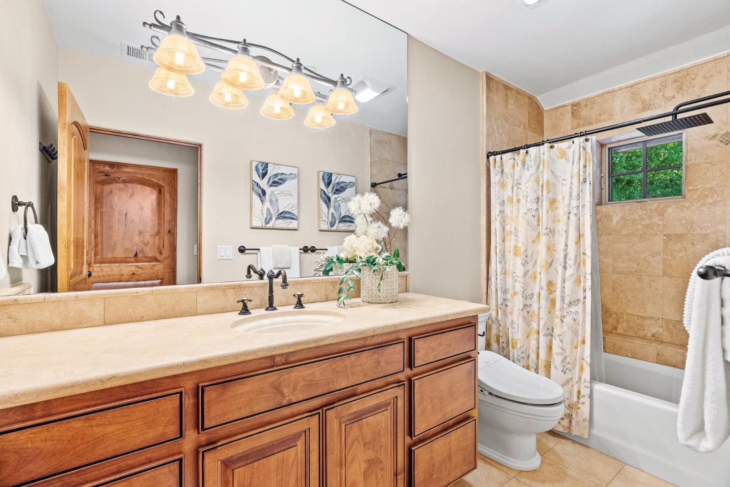Detail Gallery Image 48 of 75 For 11860 Francemont Dr, Los Altos Hills,  CA 94022 - 7 Beds | 6 Baths