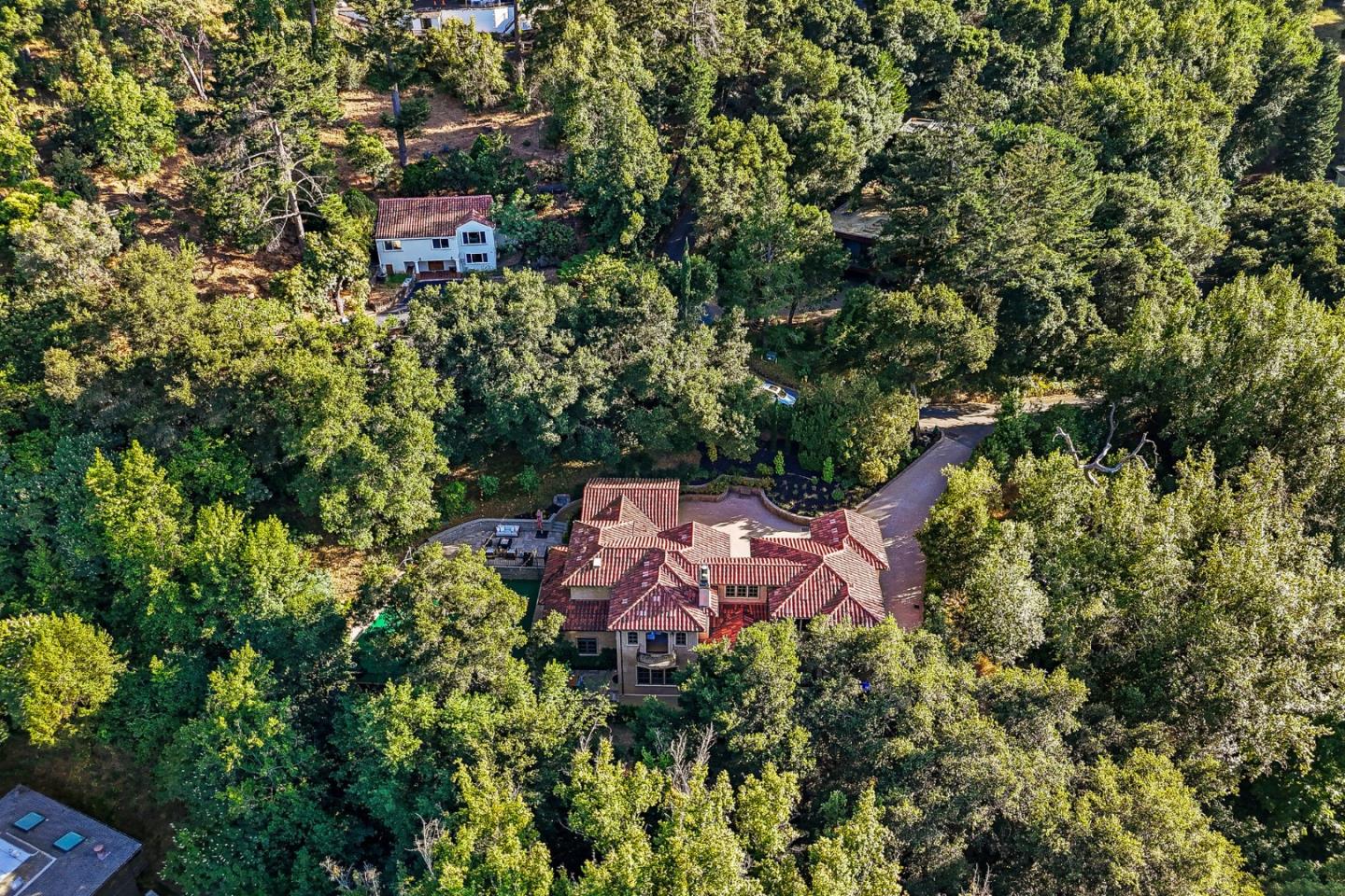 Detail Gallery Image 63 of 75 For 11860 Francemont Dr, Los Altos Hills,  CA 94022 - 7 Beds | 6 Baths