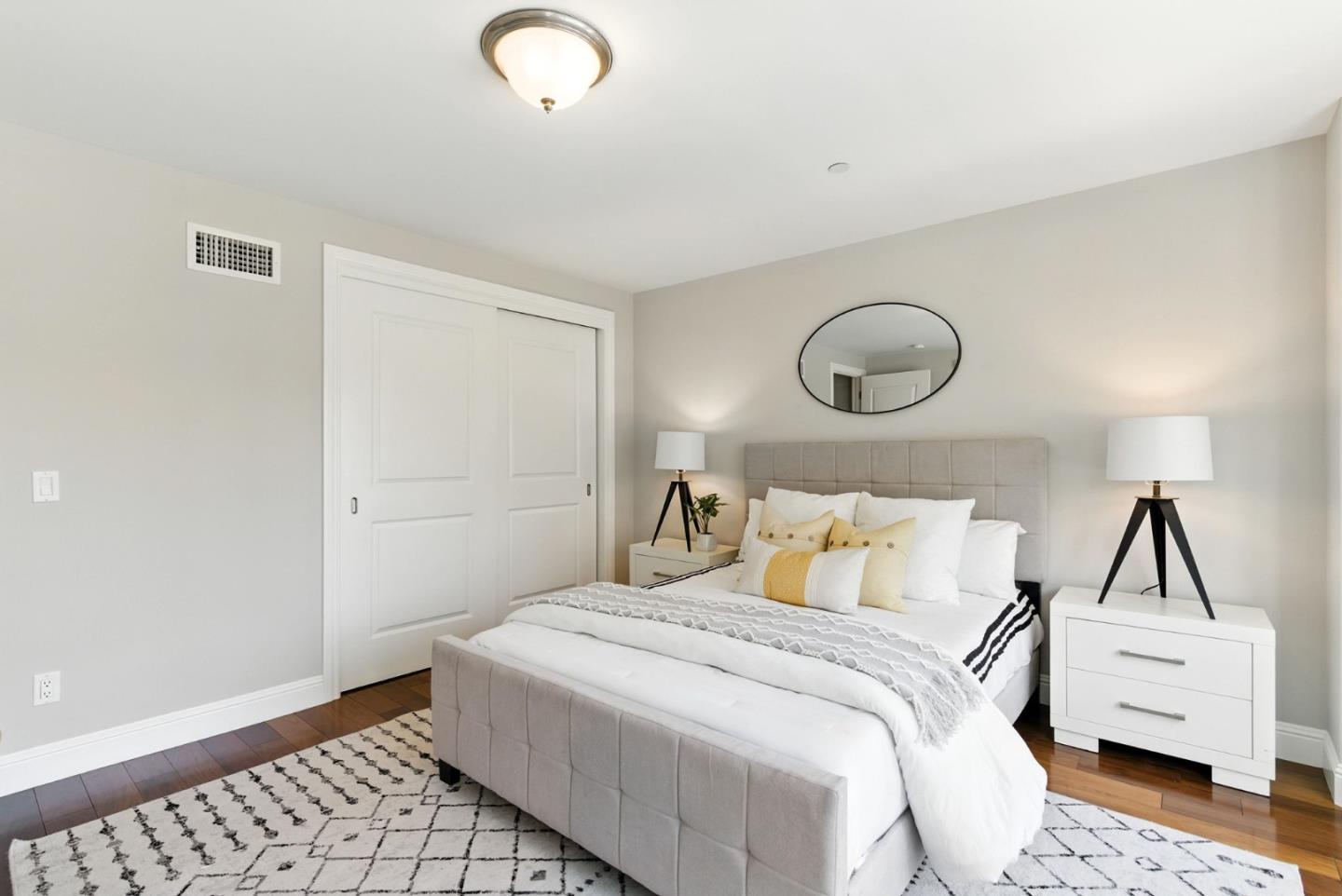 Detail Gallery Image 10 of 29 For 2443 Clement St #4,  San Francisco,  CA 94121 - 2 Beds | 1 Baths