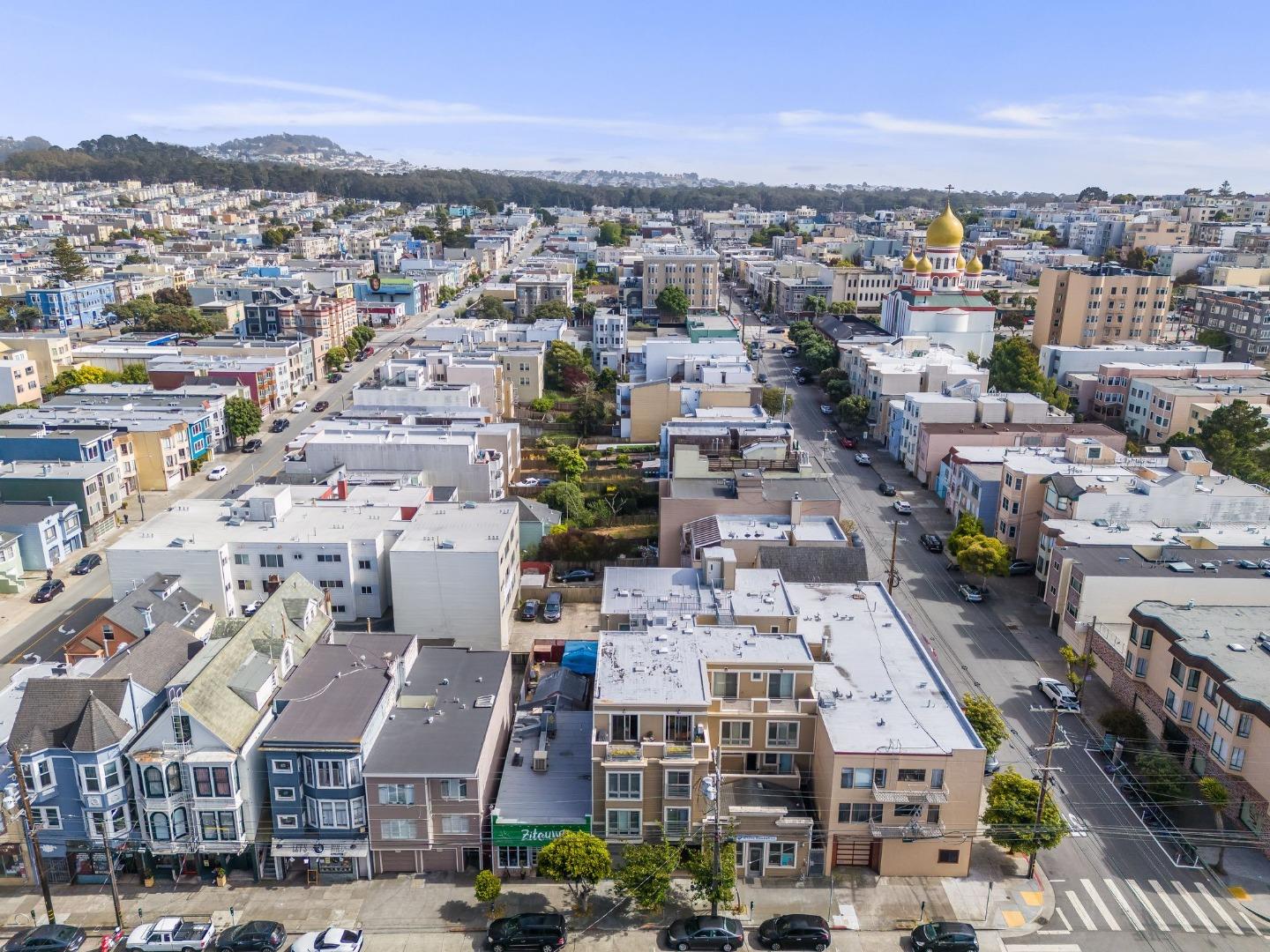 Detail Gallery Image 25 of 29 For 2443 Clement St #4,  San Francisco,  CA 94121 - 2 Beds | 1 Baths