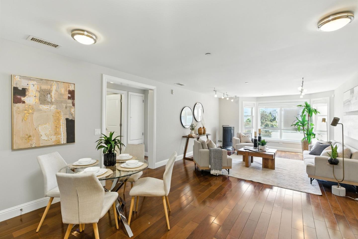 Detail Gallery Image 5 of 29 For 2443 Clement St #4,  San Francisco,  CA 94121 - 2 Beds | 1 Baths