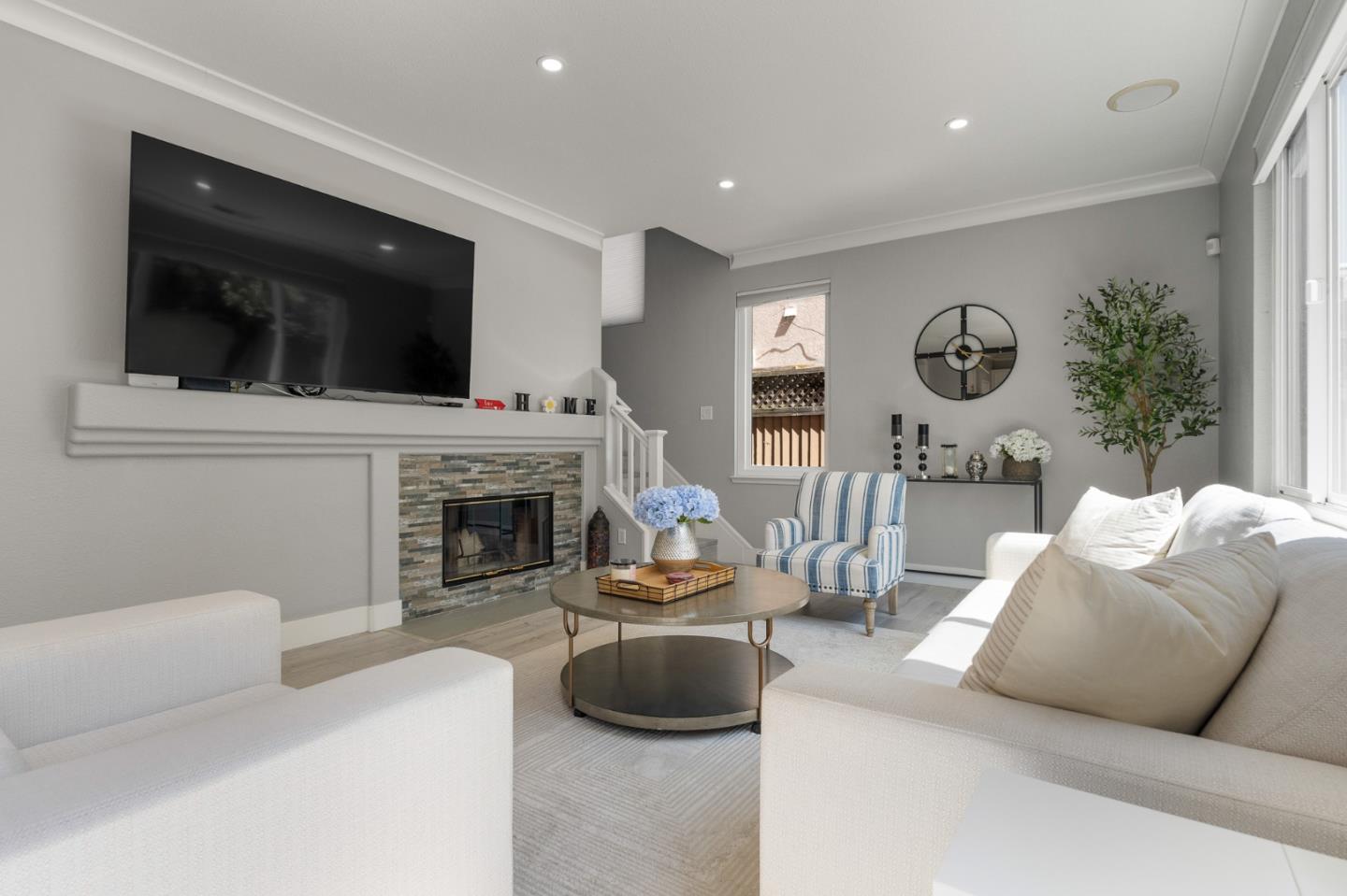 Detail Gallery Image 14 of 38 For 3783 Chilton Ct, San Jose,  CA 95111 - 4 Beds | 2/1 Baths