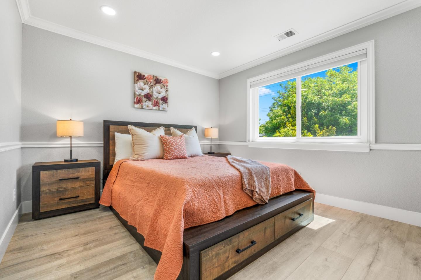 Detail Gallery Image 25 of 38 For 3783 Chilton Ct, San Jose,  CA 95111 - 4 Beds | 2/1 Baths