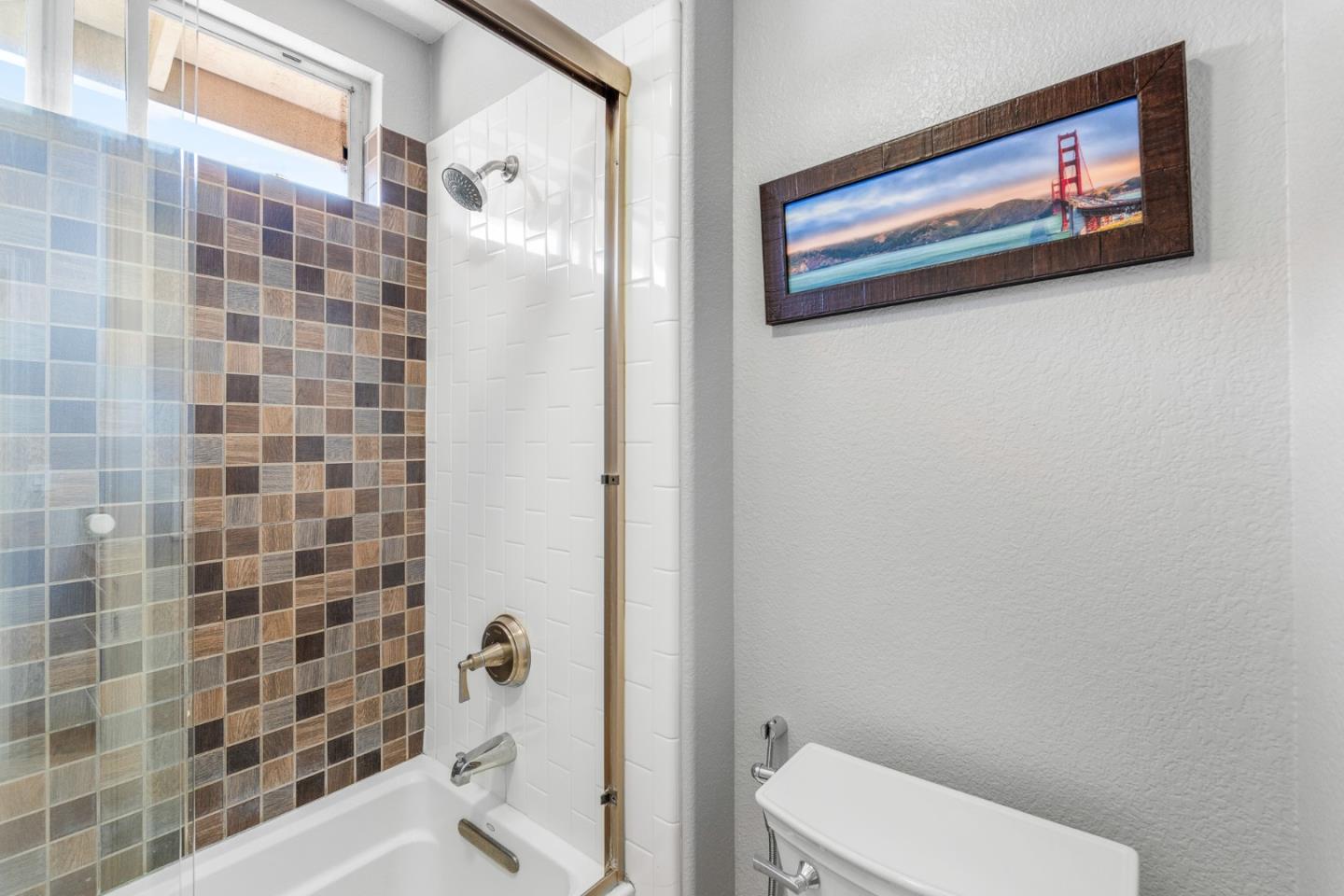 Detail Gallery Image 32 of 38 For 3783 Chilton Ct, San Jose,  CA 95111 - 4 Beds | 2/1 Baths