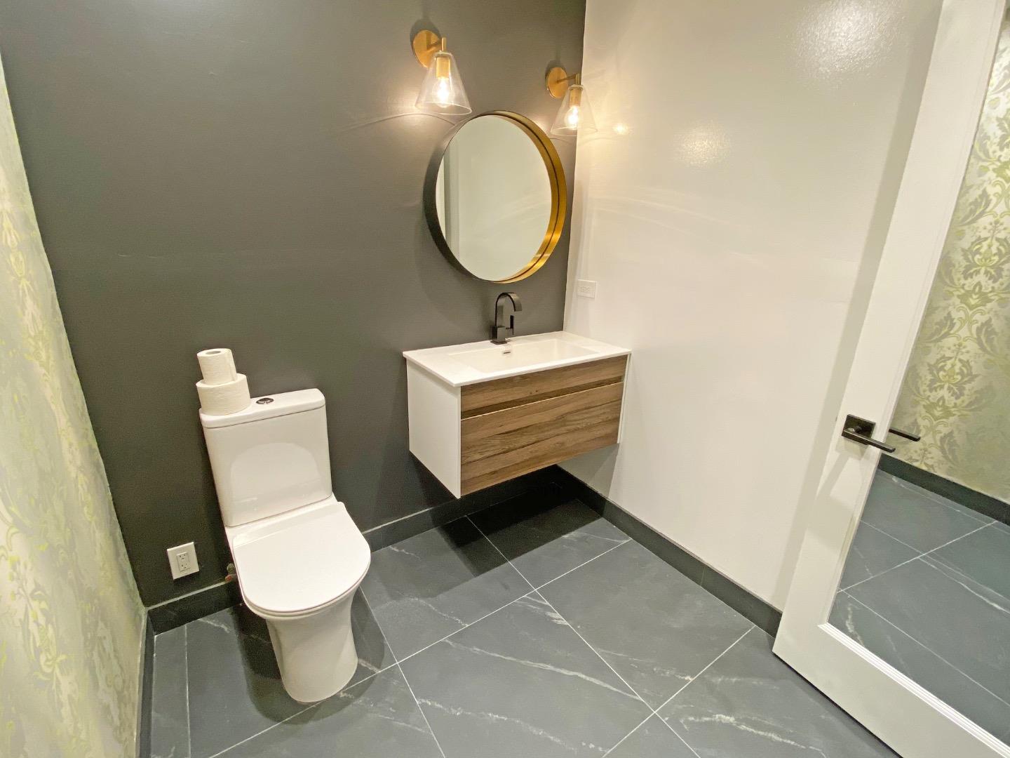 Detail Gallery Image 5 of 18 For 333 Santana Row #223,  San Jose,  CA 95128 - 1 Beds | 1 Baths