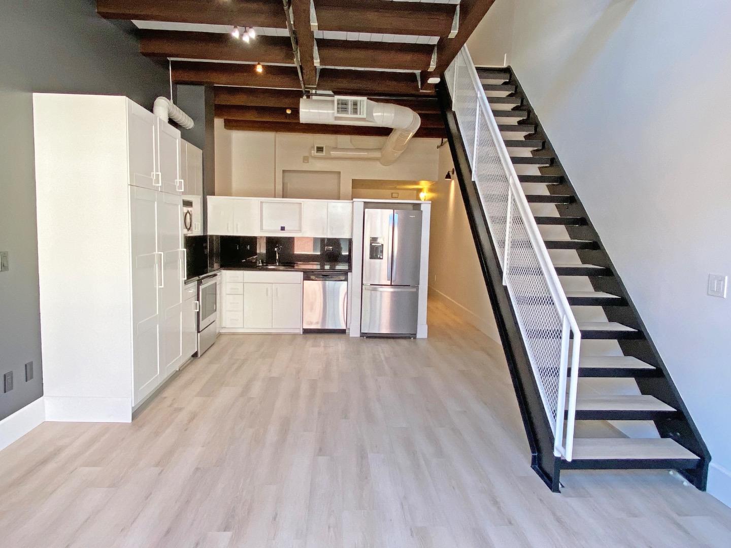 Detail Gallery Image 8 of 18 For 333 Santana Row #223,  San Jose,  CA 95128 - 1 Beds | 1 Baths