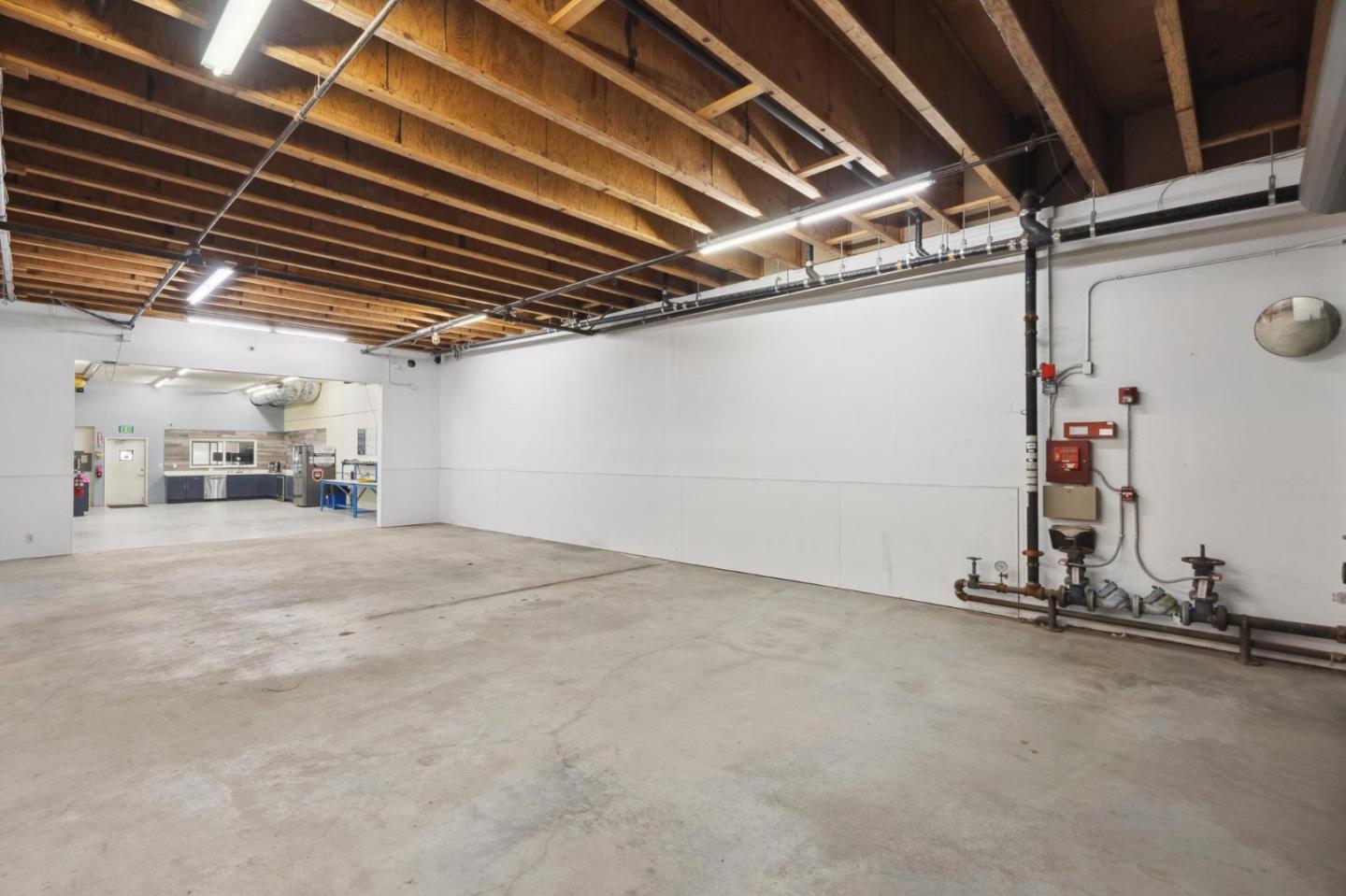 Detail Gallery Image 10 of 17 For 917 N Amphlett Blvd, San Mateo,  CA 94401 - – Beds | – Baths