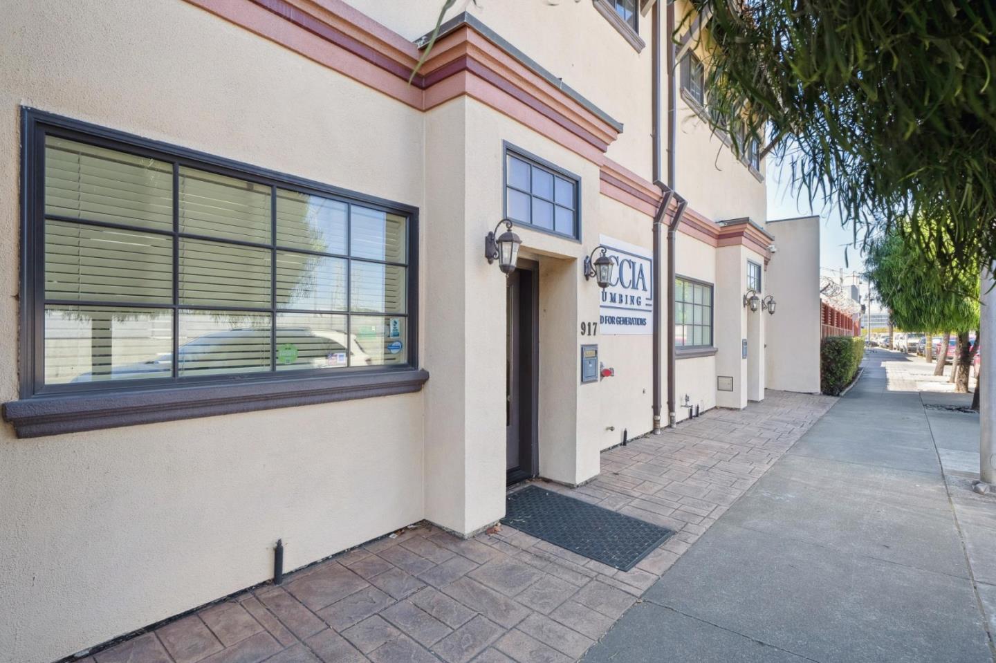 Detail Gallery Image 3 of 17 For 917 N Amphlett Blvd, San Mateo,  CA 94401 - – Beds | – Baths