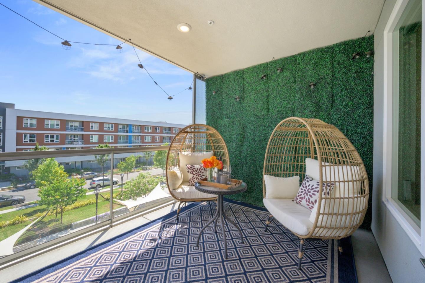 Detail Gallery Image 13 of 82 For 5925 Charlotte Dr #319,  San Jose,  CA 95123 - 3 Beds | 2 Baths