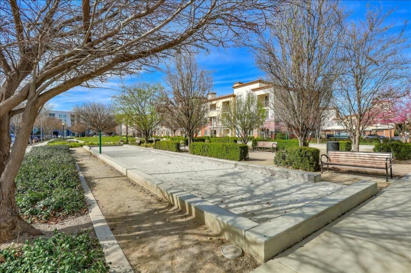 Detail Gallery Image 77 of 82 For 5925 Charlotte Dr #319,  San Jose,  CA 95123 - 3 Beds | 2 Baths