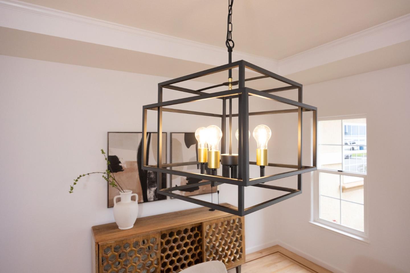 Detail Gallery Image 12 of 55 For 608 Silver Ave, Half Moon Bay,  CA 94019 - 4 Beds | 3/1 Baths