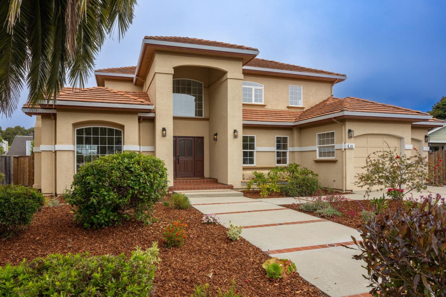 Detail Gallery Image 2 of 55 For 608 Silver Ave, Half Moon Bay,  CA 94019 - 4 Beds | 3/1 Baths