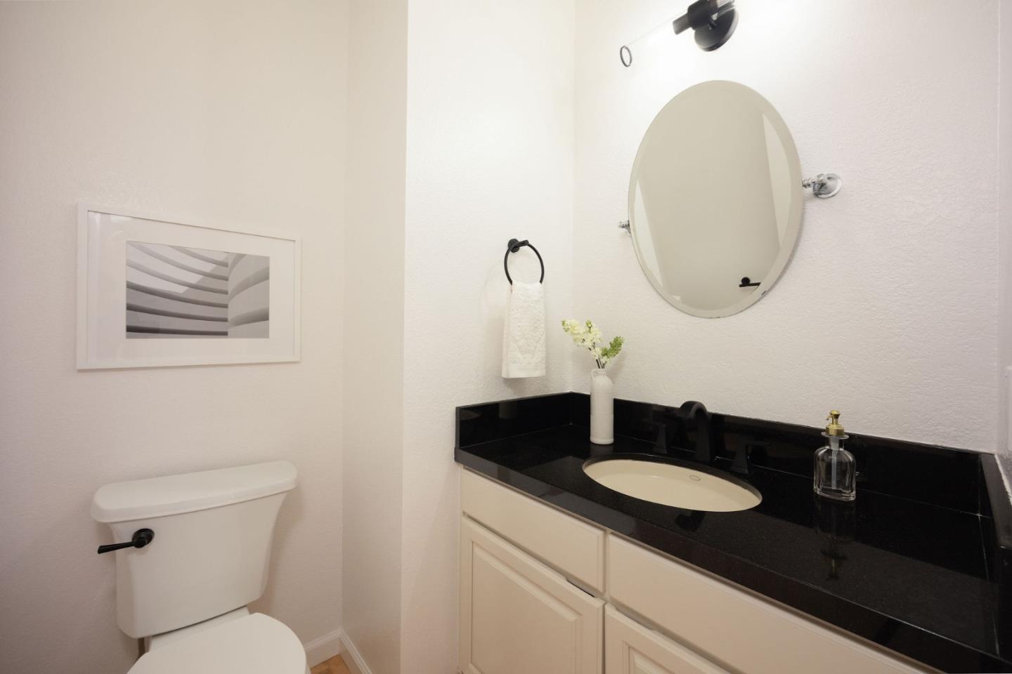 Detail Gallery Image 31 of 55 For 608 Silver Ave, Half Moon Bay,  CA 94019 - 4 Beds | 3/1 Baths
