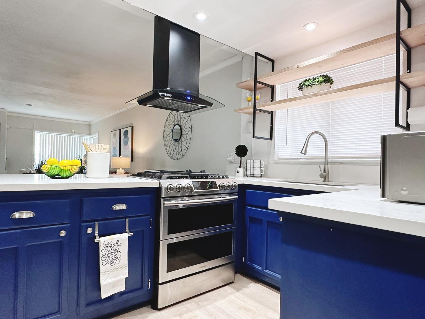 Detail Gallery Image 7 of 28 For 531 N 12th St, San Jose,  CA 95112 - 3 Beds | 1 Baths