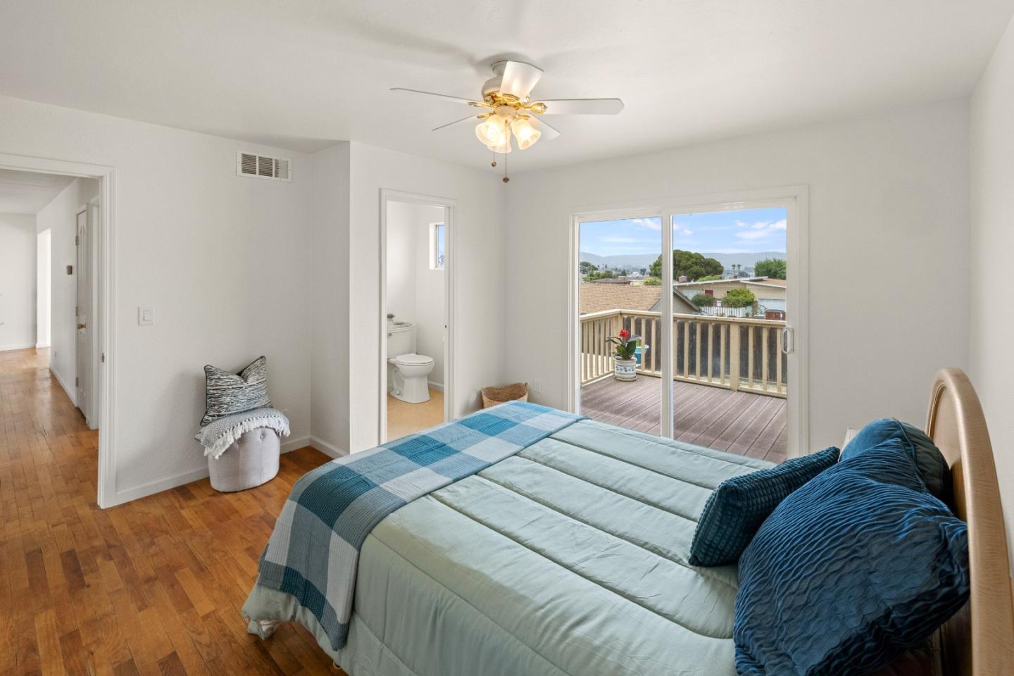 Detail Gallery Image 14 of 35 For 1609 Soto St, Seaside,  CA 93955 - 3 Beds | 1/1 Baths