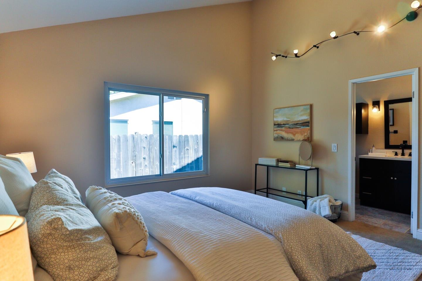 Detail Gallery Image 24 of 41 For 970 W 6th St, Gilroy,  CA 95020 - 3 Beds | 2 Baths