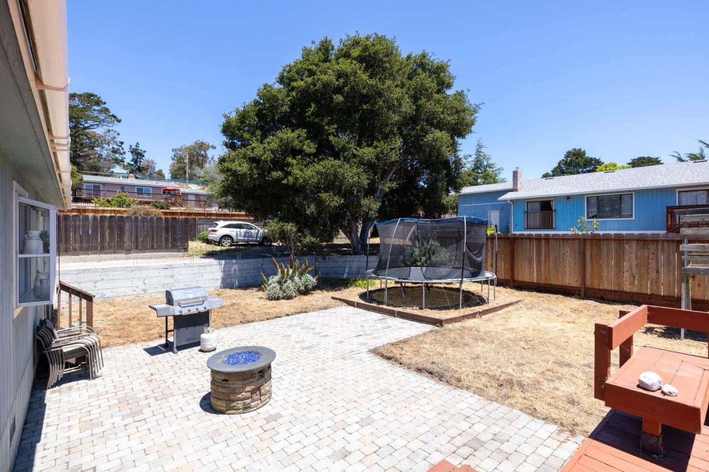 Detail Gallery Image 17 of 19 For 1538 Hilby Ave #B,  Seaside,  CA 93955 - 4 Beds | 2 Baths