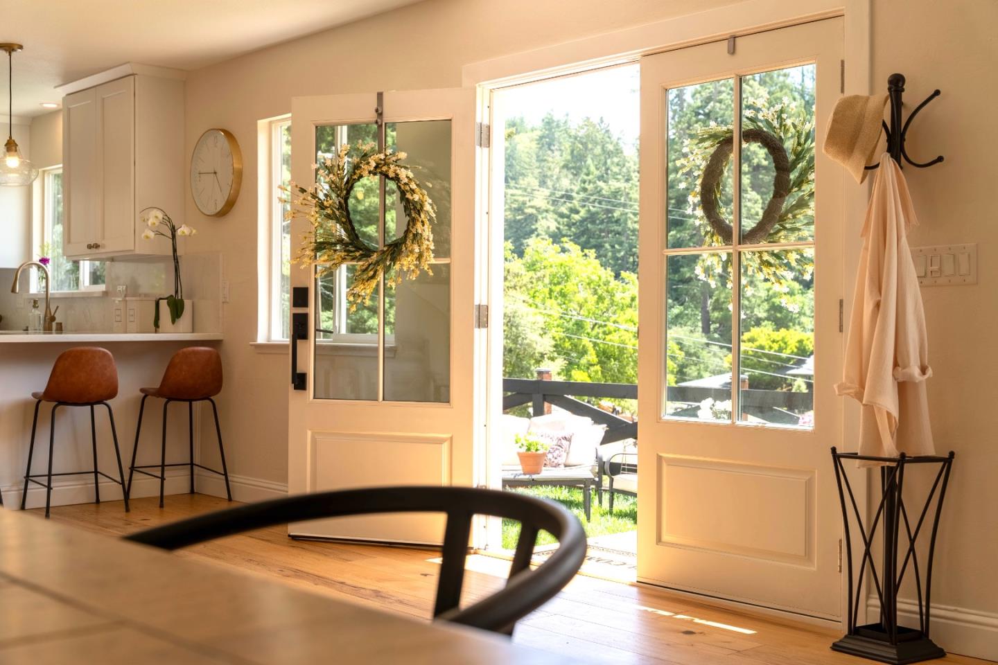 Detail Gallery Image 9 of 57 For 423 Nelson Rd., Scotts Valley,  CA 95066 - 4 Beds | 3 Baths