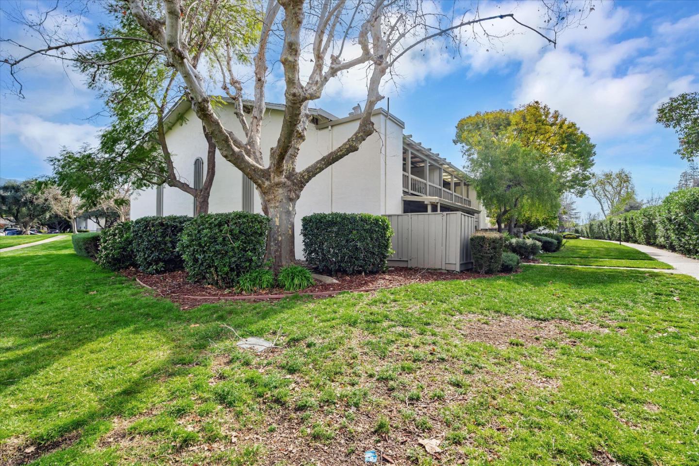 Detail Gallery Image 32 of 41 For 5523 Cribari Cir, San Jose,  CA 95135 - 2 Beds | 2 Baths
